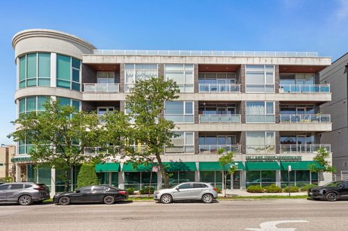 403-2408 W Rice St, Chicago, IL, 60622-5211 | Card Image