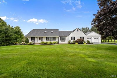 5701 E Lake Road, House other with 4 bedrooms, 2 bathrooms and null parking in Cazenovia NY | Image 1