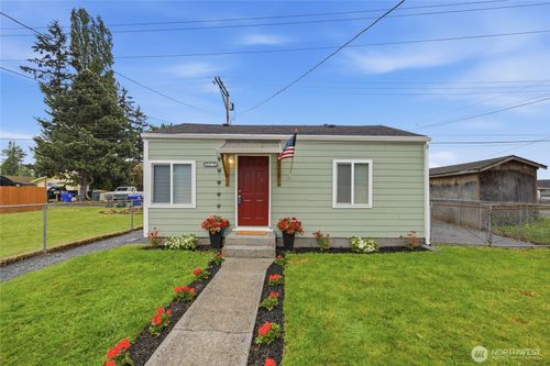 c-2119 Walnut St, Everett, WA, 98201-2610 | Card Image
