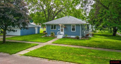 801 4th Ave Sw, Wells, MN, 56097-1407 | Card Image