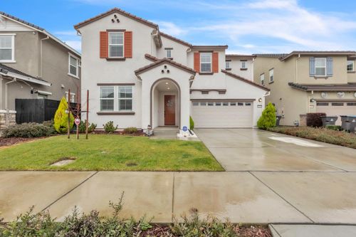 2751 Macabee Dr, Lathrop, CA, 95330-8130 | Card Image