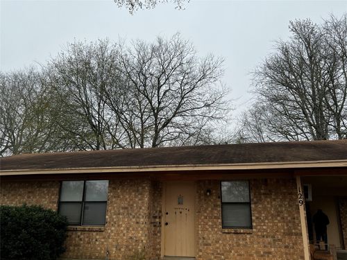 129 E John St, Centerville, TX, 75833-1958 | Card Image