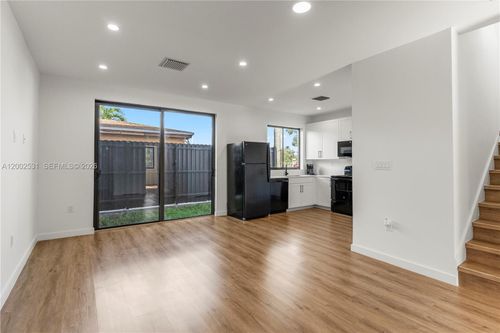 1-424 Sw 1st St, Florida City, FL, 33034-4804 | Card Image