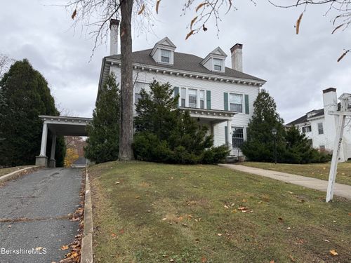 261 South St, Pittsfield, MA, 01201-6810 | Card Image