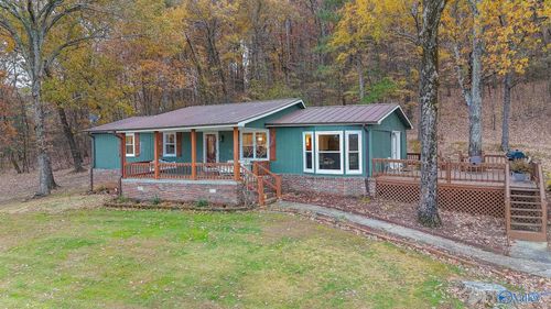 132 County Road 142, Town Creek, AL, 35672-4054 | Card Image