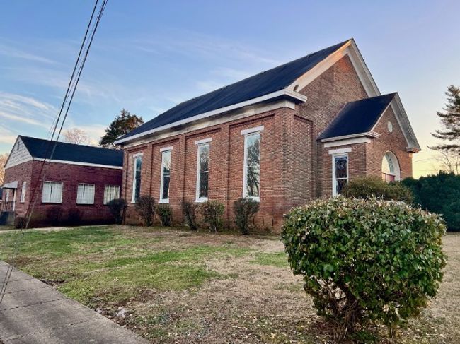 501 W Broad St, House other with 0 bedrooms, 2 bathrooms and null parking in Decherd TN | Image 13