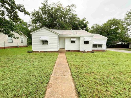 100 N Lucy St, Searcy, AR, 72143-5126 | Card Image