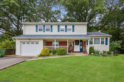 55 Lench Ave, Edison, NJ, 08820-3745 | Card Image