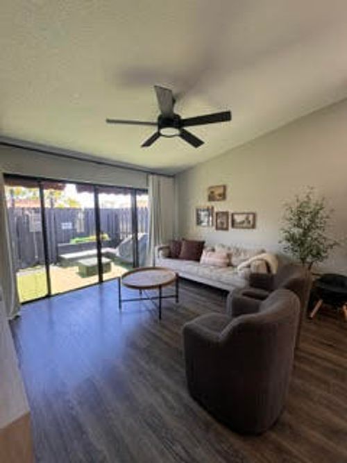 g4-10267 Boca Bnd W, Boca Raton, FL, 33428-5462 | Card Image