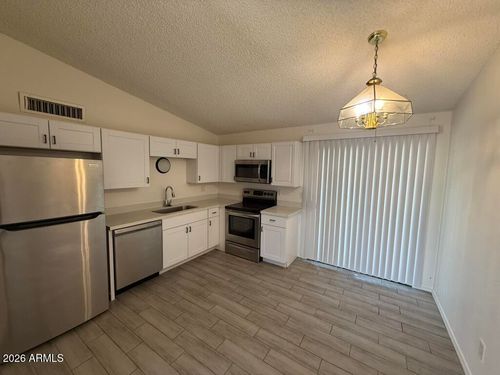 78-6711 W Osborn Road, Phoenix, AZ, 85033 | Card Image