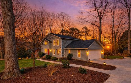 222 Terrace Dr, Anderson, SC, 29621-1966 | Card Image