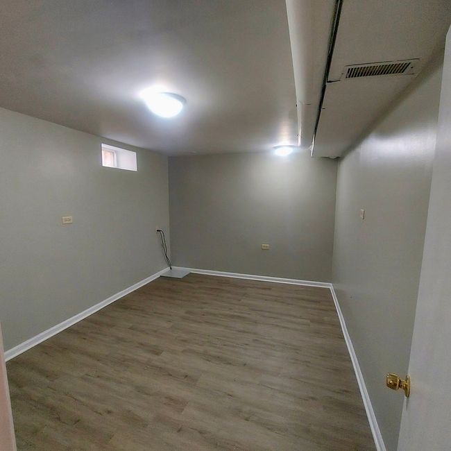 1330 Walnut St, House other with 3 bedrooms, 2 bathrooms and 2 parking in Waukegan IL | Image 20