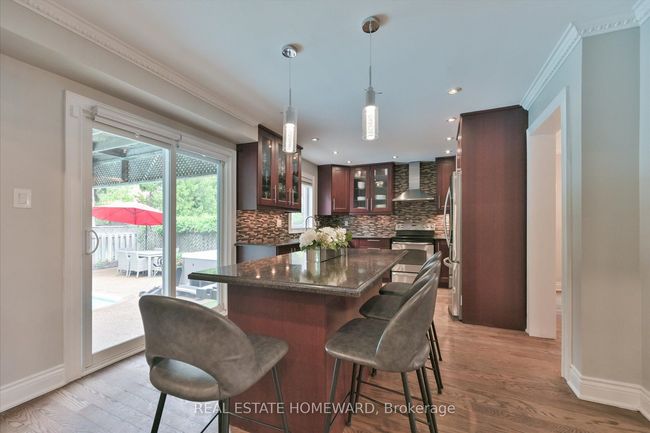 1221 Grandview Dr, House other with 5 bedrooms, 4 bathrooms and 4 parking in Oakville ON | Image 11