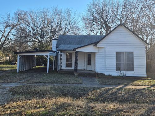 307 W Spruce St, Whitewright, TX, 75491-2553 | Card Image