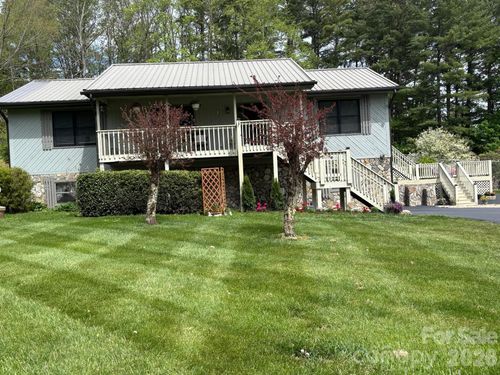 342 Mountain View Road, Burnsville, NC, 28714 | Card Image