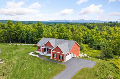 31-431 Grady Ln, Pembroke, NH, 03275-3273 | Card Image