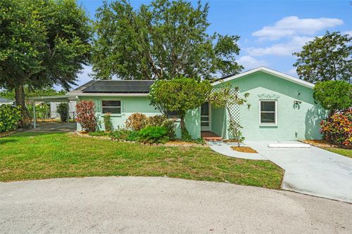 6131 17th St, ZEPHYRHILLS, FL, 33542-2605 | Card Image
