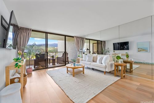 16c-500 Lunalilo Home Rd, Honolulu, HI, 96825-1718 | Card Image