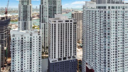 2506-227 Ne 2nd St, Miami, FL, 33132-2239 | Card Image