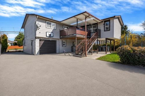 18240 64 Ave, Surrey, BC, V3S8A7 | Card Image