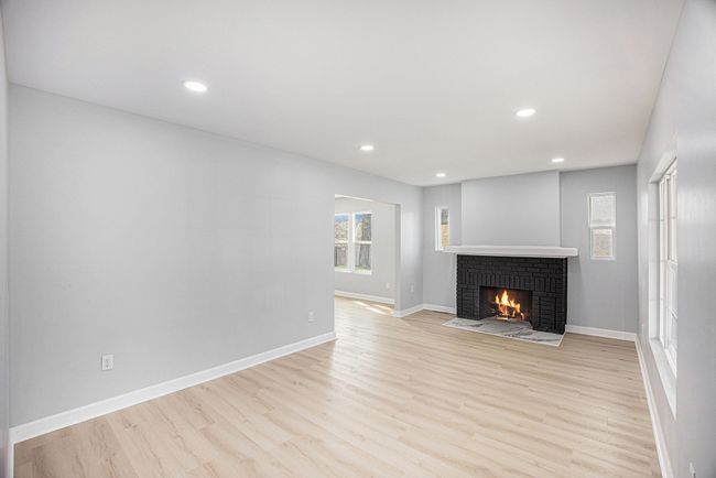 17176 Birwood St, House other with 4 bedrooms, 2 bathrooms and null parking in Detroit MI | Image 6