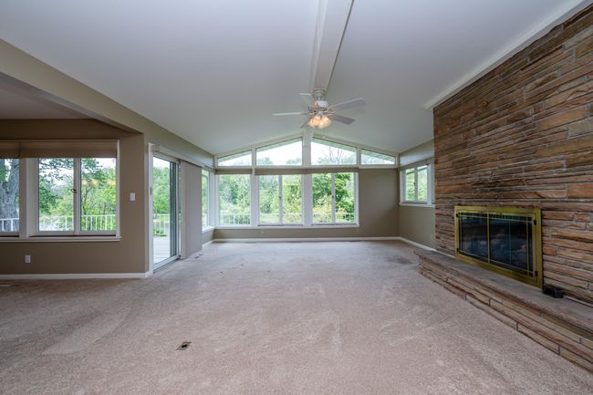 2310 Riverbend Dr, House other with 3 bedrooms, 4 bathrooms and null parking in Benton Harbor MI | Image 7