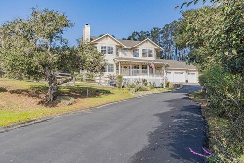 17705 Pond Derosa Ln, Salinas, CA, 93907-9053 | Card Image