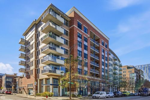 apt-512-511 Division St, Chicago, IL, 60610-1826 | Card Image