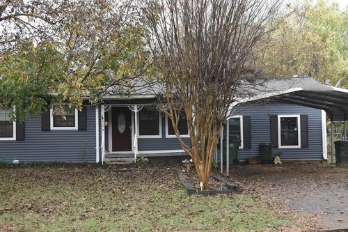 209 Ludolph St, Palestine, TX, 75803-7045 | Card Image