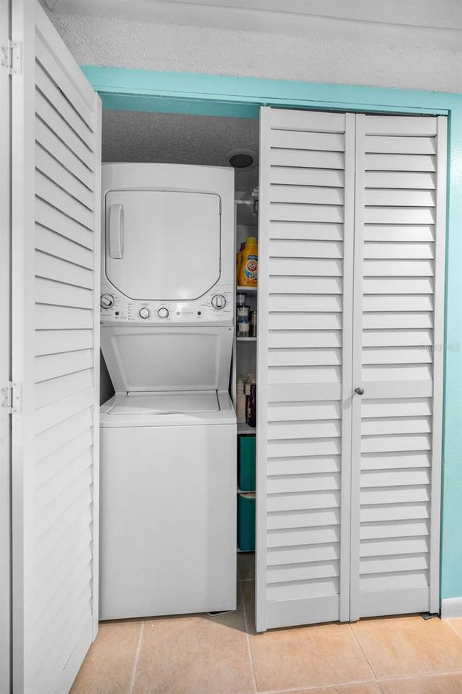 APT-200J - 300 S Florida Ave, Condo with 2 bedrooms, 2 bathrooms and null parking in TARPON SPRINGS FL | Image 35