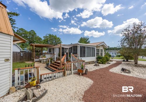 247 Defuniak Cir, Lillian, AL, 36549-5331 | Card Image