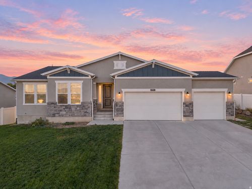 8056 S 6910 W, West Jordan, UT, 84081-3117 | Card Image