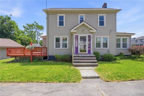 1116 Wadsworth St, Syracuse, NY, 13208-1927 | Card Image