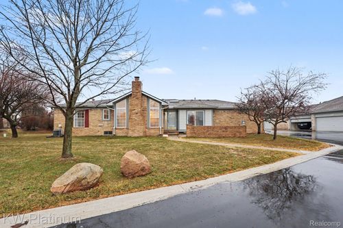 48459 Hudson Bay Ct, Shelby Township, MI, 48315-4273 | Card Image