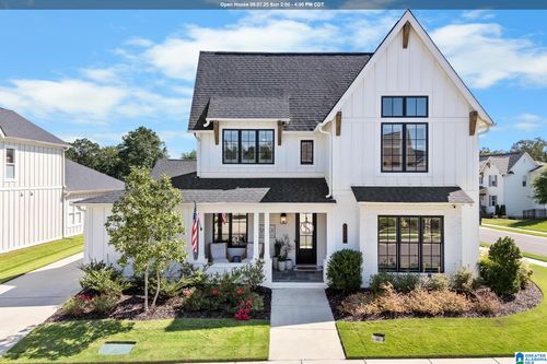 3120 Sydenton Dr, HOOVER, AL, 35244-5627 | Card Image