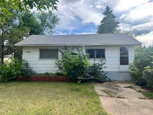 5004 48 Avenue, Forestburg, AB, T0B1N0 | Card Image