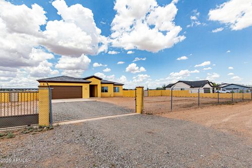 21524 W Chaparosa Way, Wittmann, AZ, 85361-0169 | Card Image