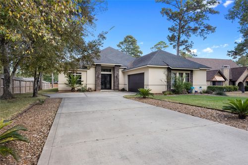 12122 Hawthorne Dr, Montgomery, TX, 77356-8958 | Card Image