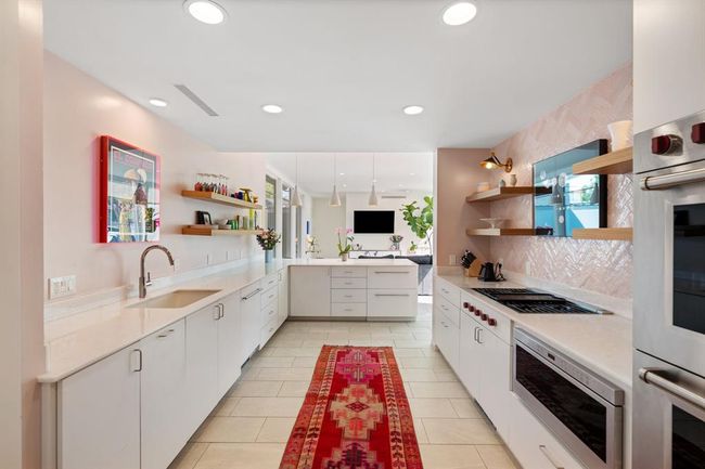 2207 Stanmore Dr, House other with 4 bedrooms, 5 bathrooms and 2 parking in Houston TX | Image 12