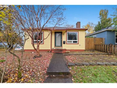 8937 N Smith St, House other with 2 bedrooms, 1 bathrooms and 1 parking in Portland OR | Image 1