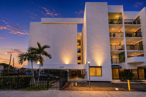 24-444 Sw 27th Ave, Miami, FL, 33135-2970 | Card Image