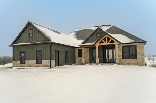 4980 Roayl Oaks Cir Sw, Rochester, MN, 55902-5516 | Card Image