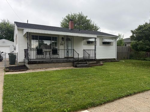 20 Van Buren Dr, Hamilton, OH, 45011-4625 | Card Image