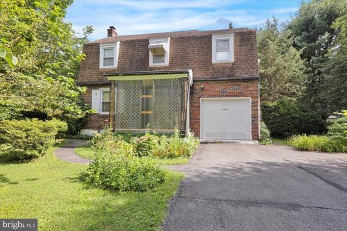 2302 Reading Blvd, READING, PA, 19609-2215 | Card Image