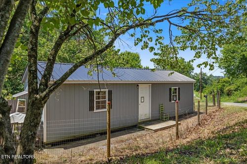 100 County Road 904, Etowah, TN, 37331-5601 | Card Image