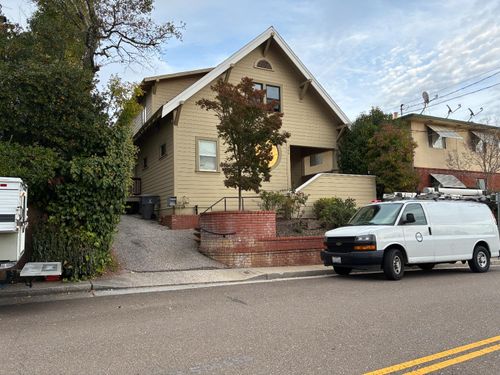 156 Center St, Auburn, CA, 95603-4713 | Card Image