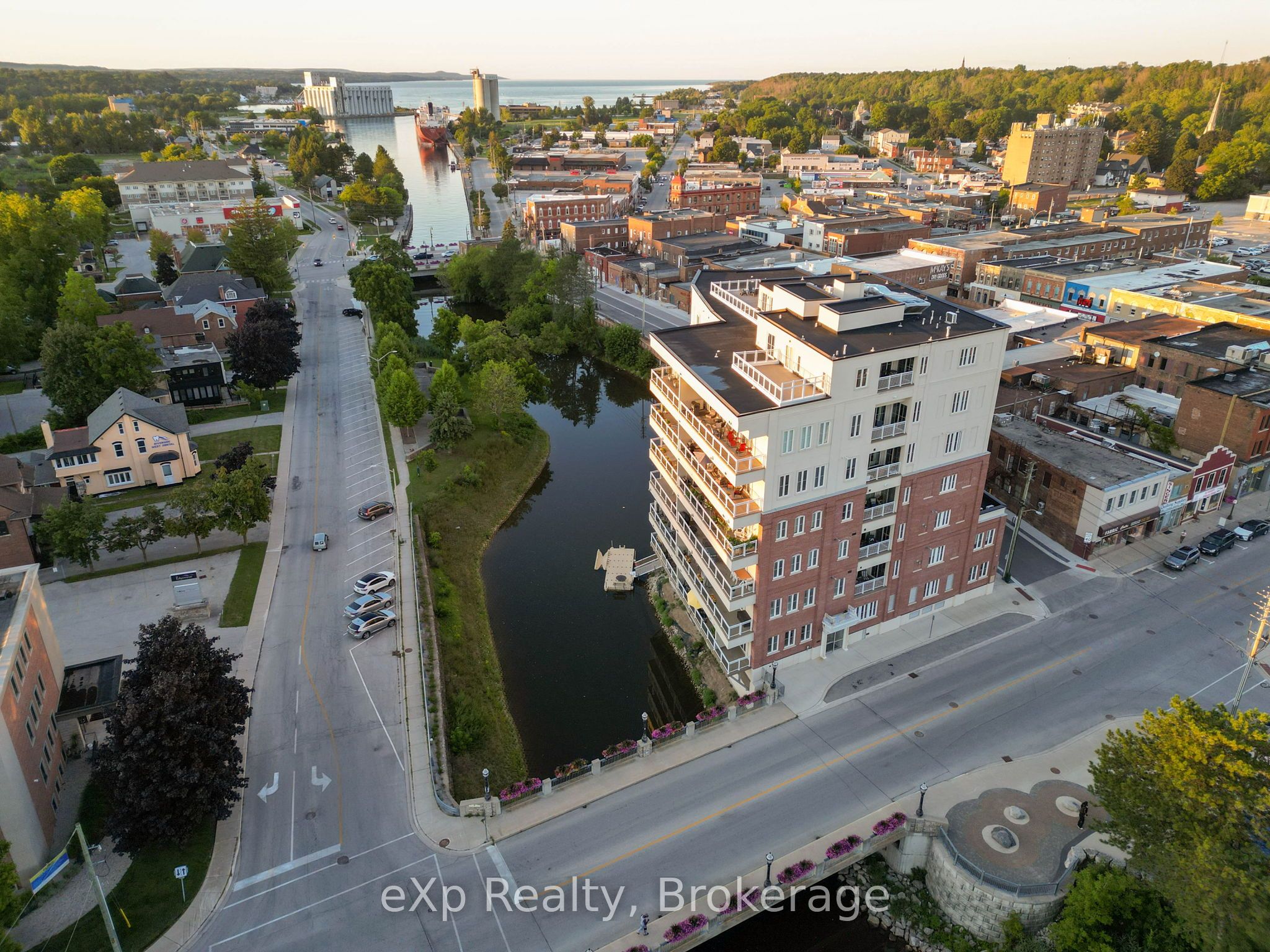 Residential in Owen Sound 5