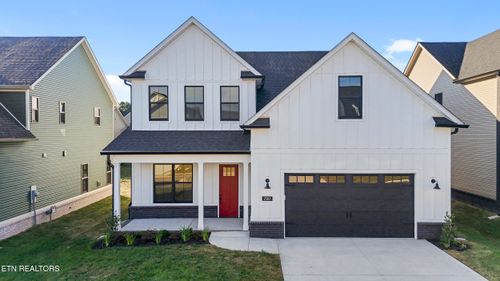 2583 Marshall Pass Rd, Knoxville, TN, 37932-3822 | Card Image