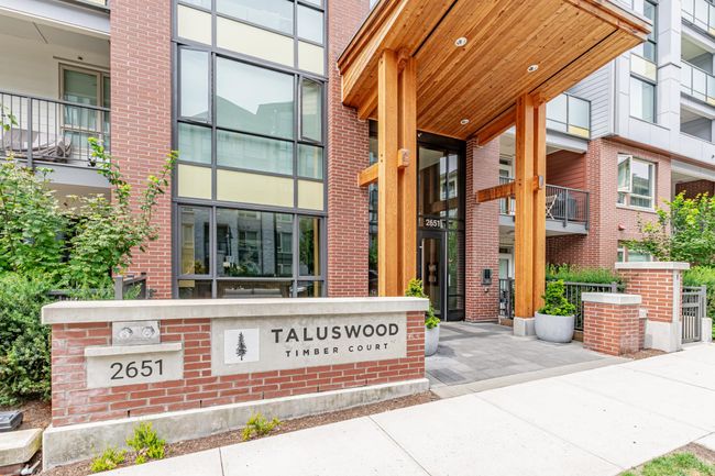 517 - 2651 Library Lane, Condo with 1 bedrooms, 1 bathrooms and 1 parking in North Vancouver BC | Image 1