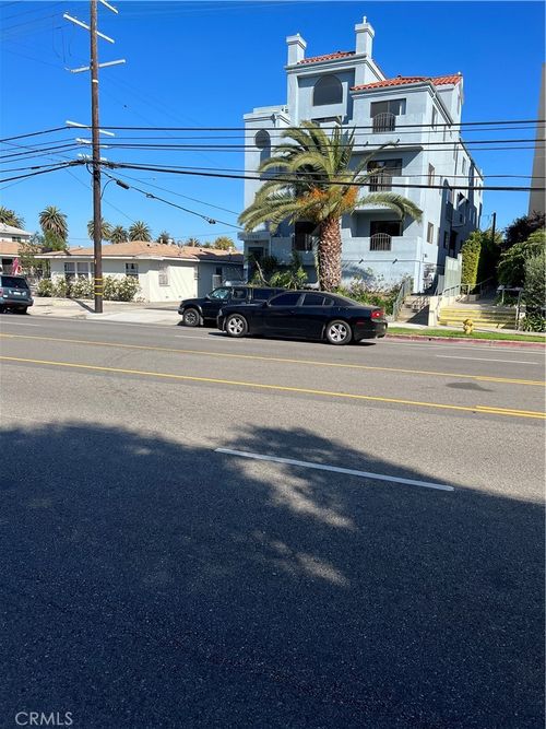 11852 Washington Pl, Los Angeles, CA, 90066-5005 | Card Image